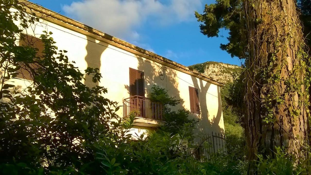 テッラチーナA Casa Di Carlaアパートメント エクステリア 写真