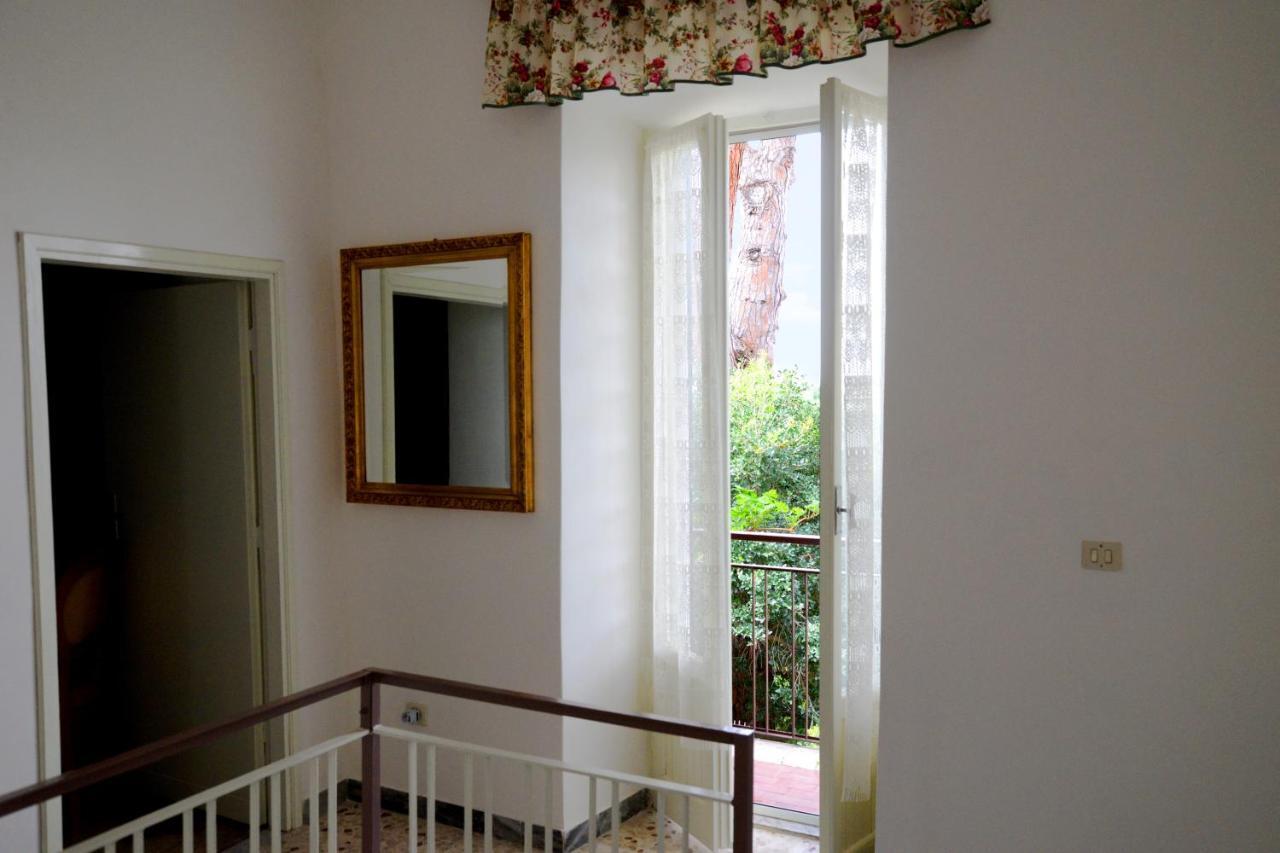 テッラチーナA Casa Di Carlaアパートメント エクステリア 写真