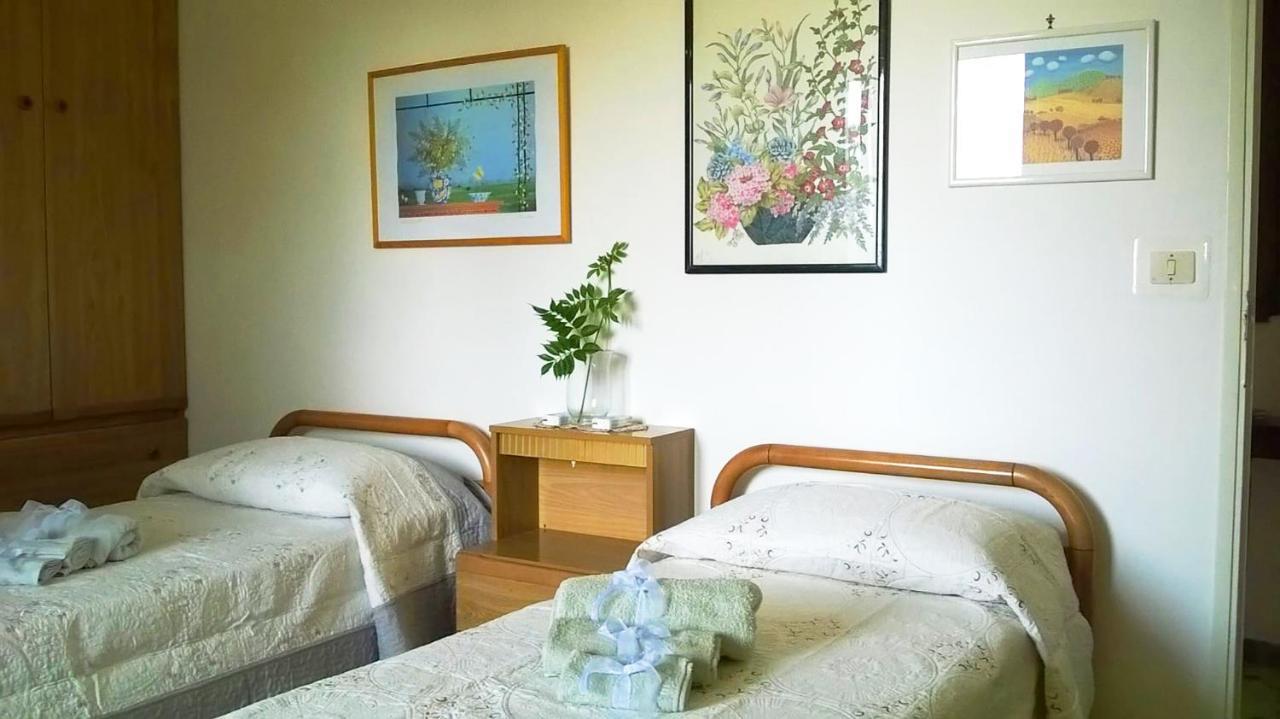 テッラチーナA Casa Di Carlaアパートメント エクステリア 写真